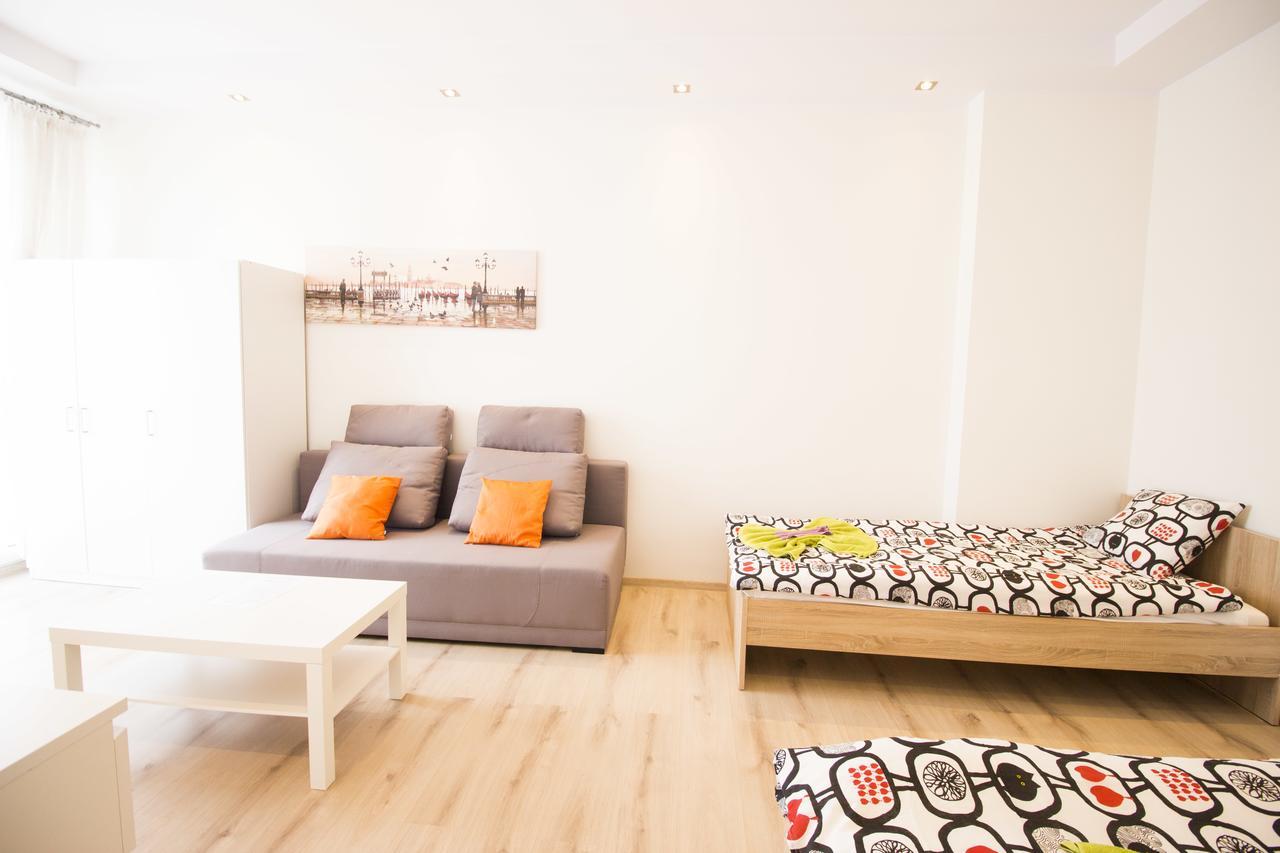 Wroclove Apartments Self Check-In Вроцлав Экстерьер фото