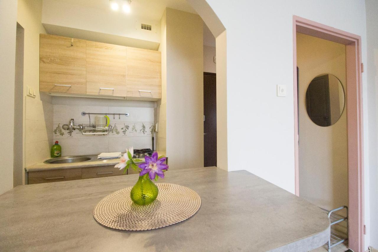 Wroclove Apartments Self Check-In Вроцлав Экстерьер фото